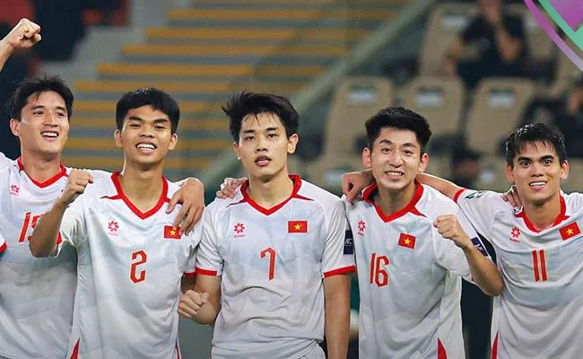 Hoàn trả hàng ngày Bắn Cá